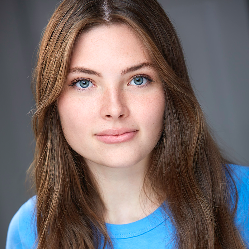 Lizzy Cenicola